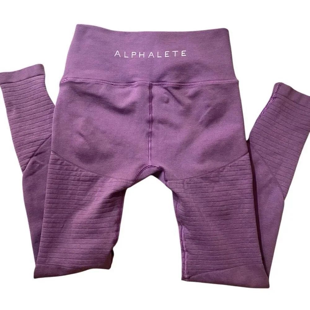 Alphalete Medium purple athletic compression leggings